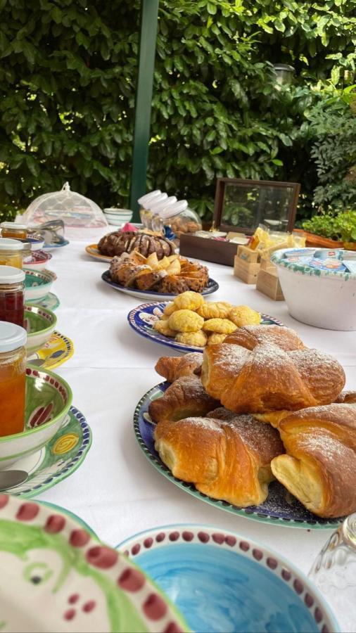 Casa Rosaria Amalfi Coast Bed & Breakfast Vietri sul Mare Exterior photo